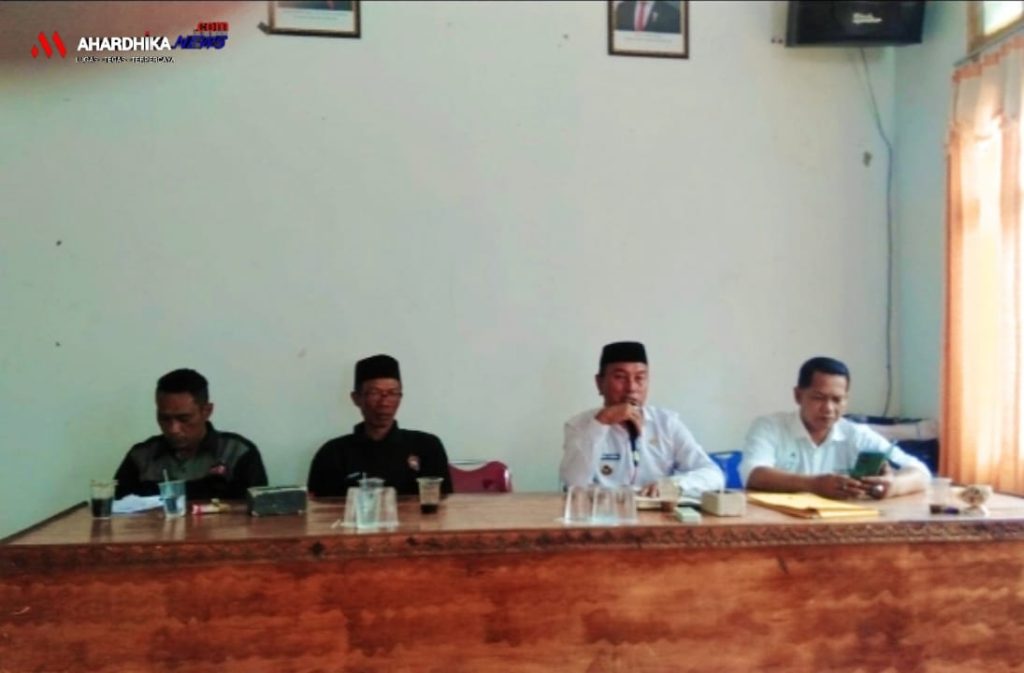 Pemdes Tanjungmekar Gelar Rapat Minggon, Bahas Tentang Persiapan MTQH Di Pakisjaya
